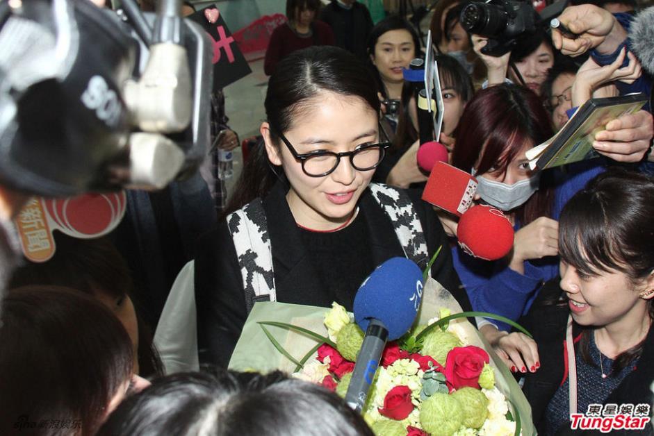 长泽雅美抵台宣传偶像剧 机场秀中文,长泽雅美抵台宣传偶像剧 机场秀中文2