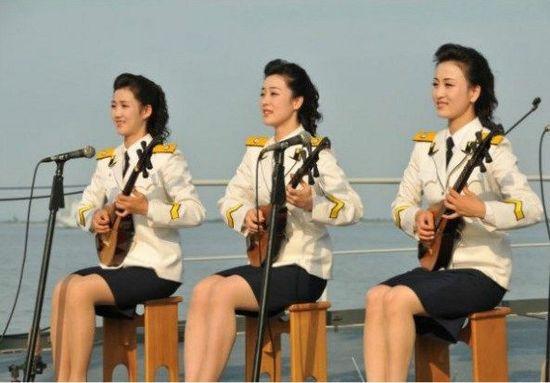 朝鲜海军文工团美貌女兵曝光,朝鲜海军文工团美貌女兵曝光7