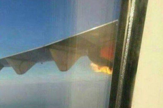 马来西亚航班在2100米高空发动机起火被迫折返