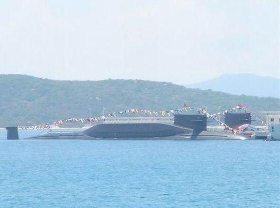 中国海军094型战略核潜艇。