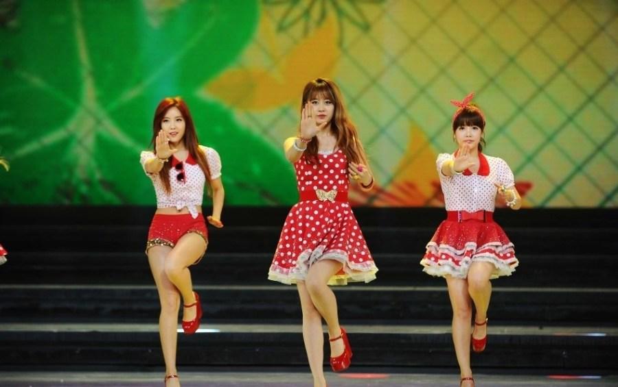 韩国T-ara成员智妍大秀蛮腰舞,韩国女子团体T-ARA安徽春晚内地首秀