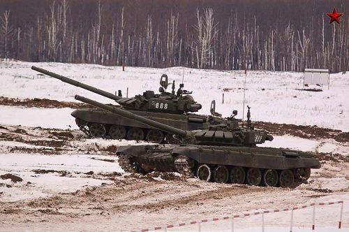 资料图：俄军T-72坦克。