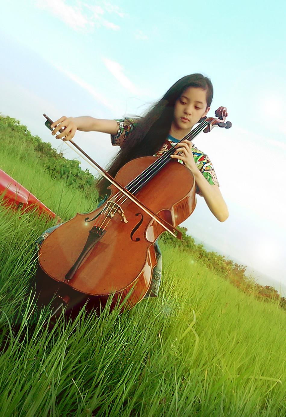 欧阳娜娜大提琴写真优雅唯美,欧阳娜娜大提琴写真优雅唯美
