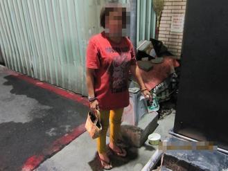 台湾一清洁工抢劫乞丐 称看不惯坐地上就有钱赚