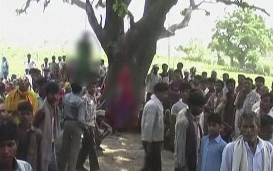 印度当局：疑遭轮奸吊死两姐妹实为自杀