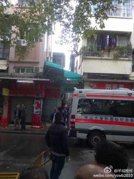 广州普安街今晨发生火灾 消防仍在扑救(图)