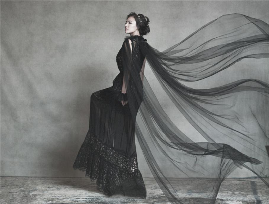 王婧韩式婚纱大片 黑色薄纱神秘性感,王婧韩式婚纱大片 黑色薄纱神秘性感