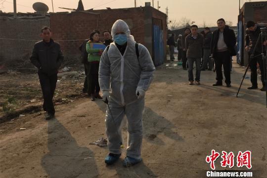 河南“爱狗人士”围堵家禽收购点 30人被警方带走