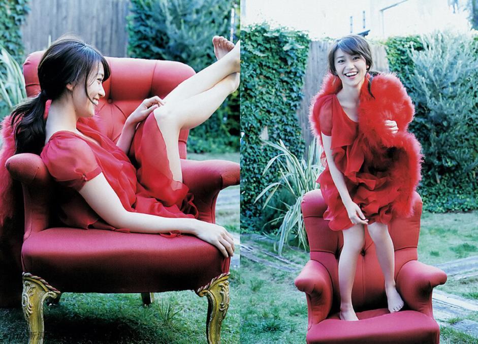前AKB48大岛优子拍写真 蕾丝裙显成熟优雅,前AKB48大岛优子拍写真 蕾丝裙显成熟优雅