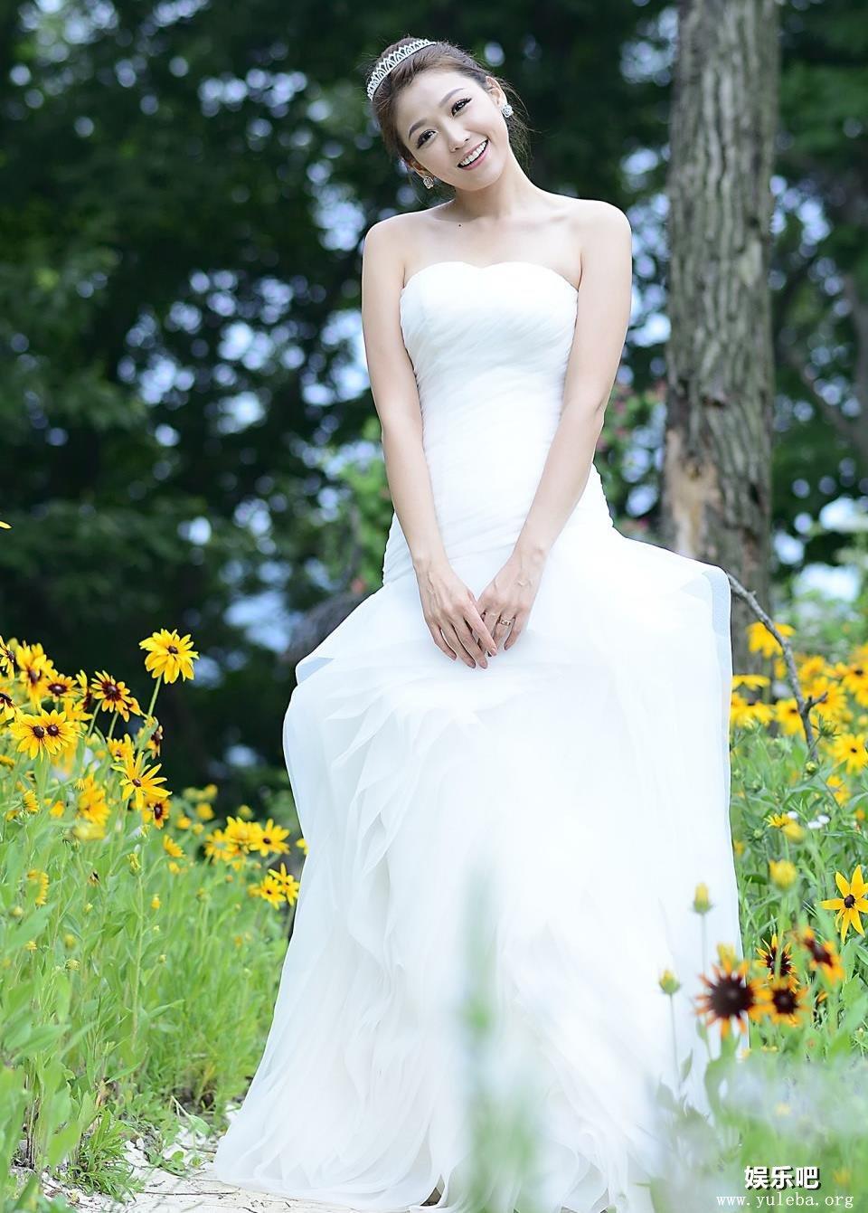 穿上婚纱的韩国美女李恩慧,穿上婚纱的韩国美女李恩慧