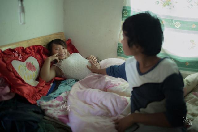 云南:少女12岁结婚13岁怀孕14岁生子