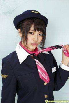 日本G罩杯模特小間千代性感女警官制服内衣写真