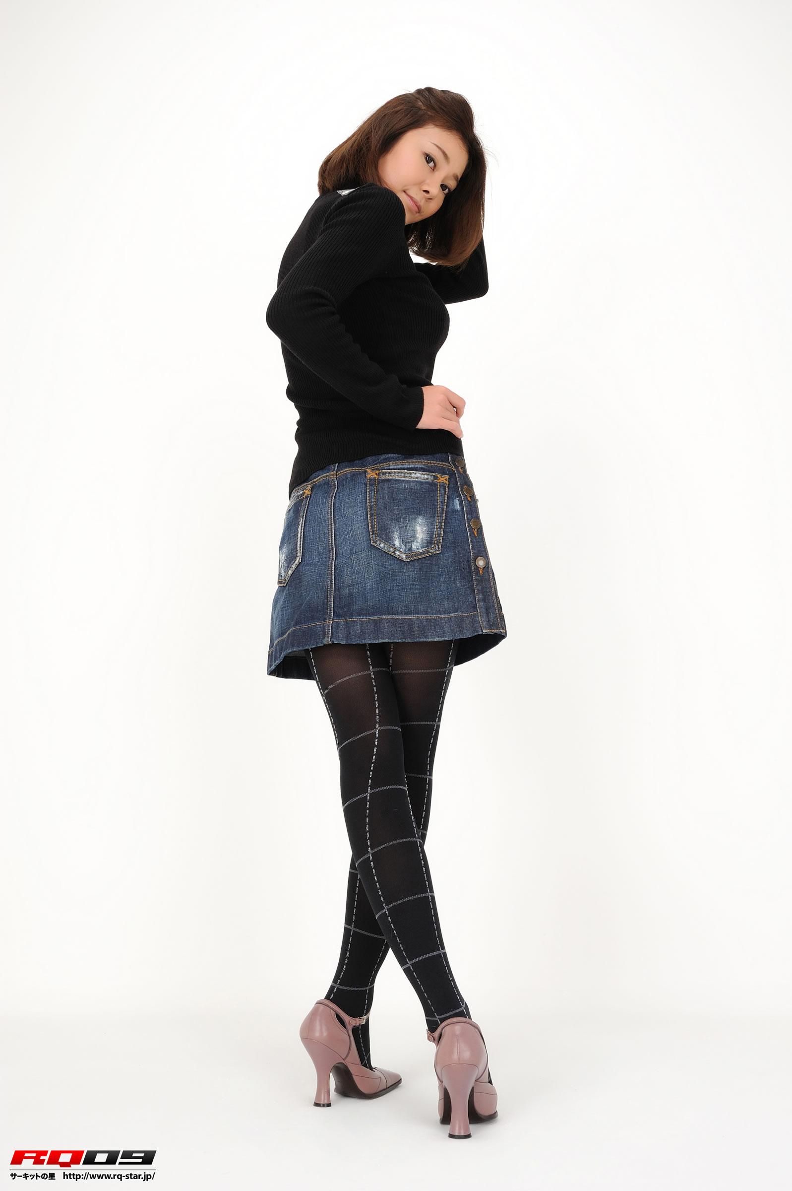 [RQ-STAR写真]NO.00218 モスタルディーニエリカ(Erika Mostardini)牛仔短裙加黑色丝袜美腿性感私房写真集,