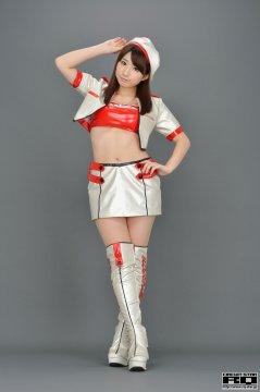 日本写真女优赛车女郎皇后池田愛恵里露脐装短裙写真