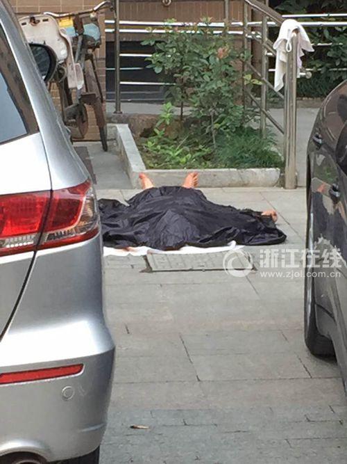 杭州一男子杀害同居女子后从11楼坠下身亡(图)