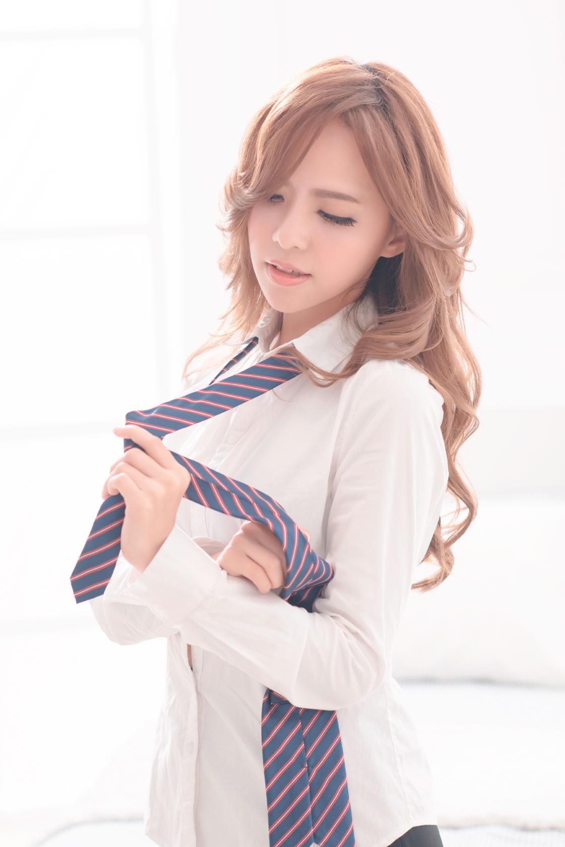 领带特辑台湾性感美女Kitty老师教你系领带,领带特辑台湾性感美女Kitty老师教你系领带