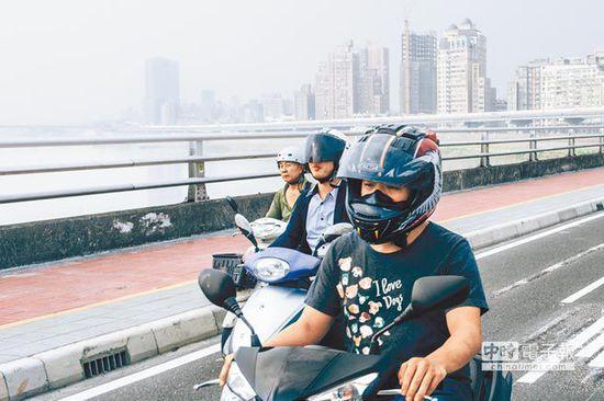 台湾中部PM2.5爆表致多人就医 火力发电厂减排