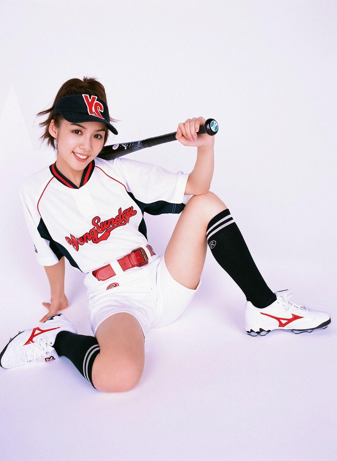 超女陈怡 — ローラチャン白色棒球运动装写真,超女陈怡 — ローラチャン白色棒球运动装写真