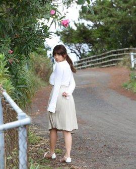 日本童颜巨乳小萝莉篠崎愛 - しのざきあい 白色衬衫海边湿身内衣诱惑