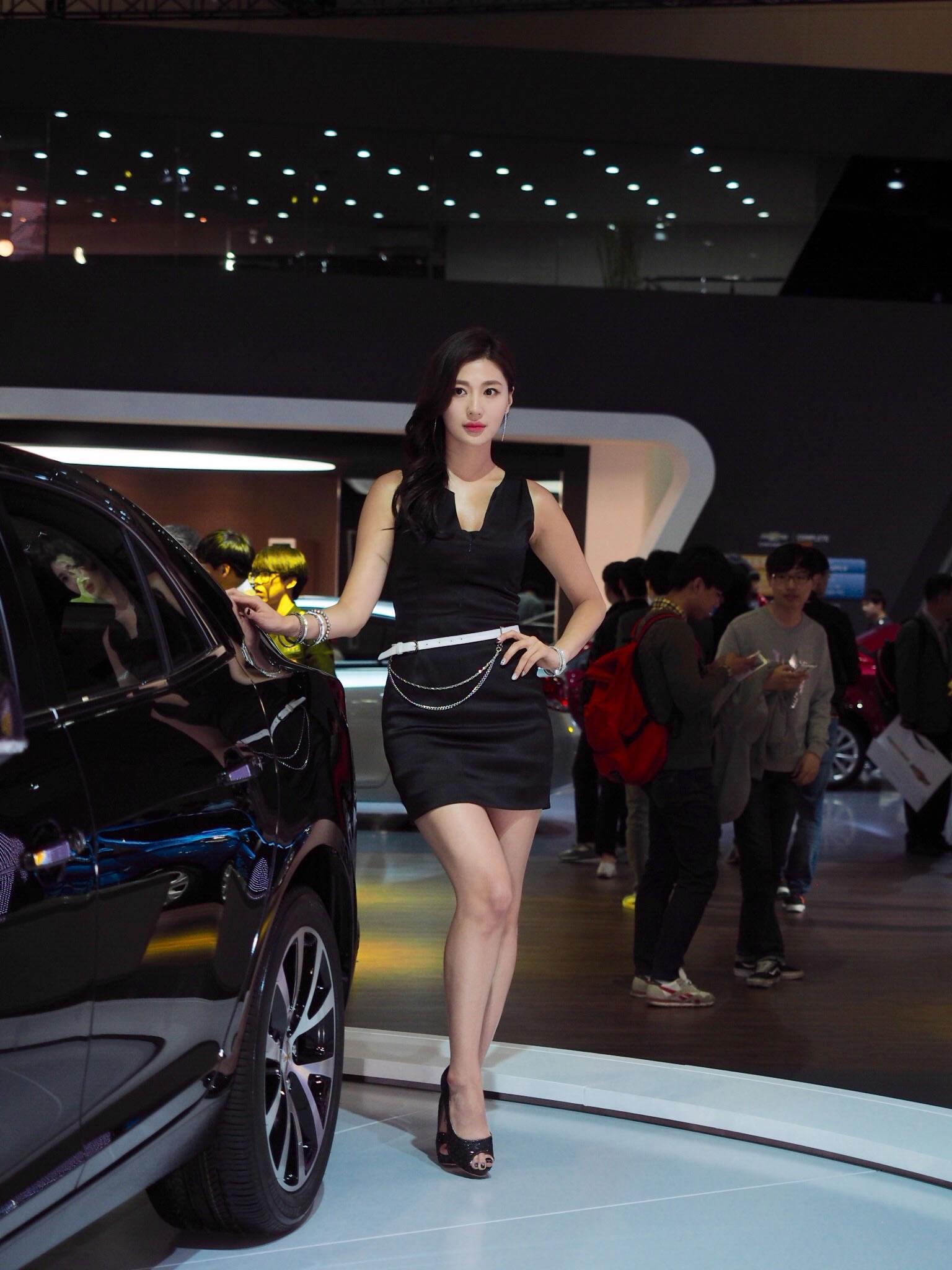 2015韩国国际车展靓丽车模姜星夏,2015韩国国际车展靓丽车模姜星夏