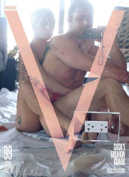 Lady Gaga未婚夫全裸登封面 称是房事后自拍