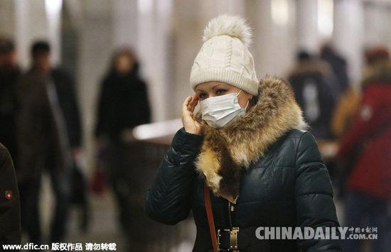 俄罗斯猪流感肆虐致107人死亡 医用口罩脱销