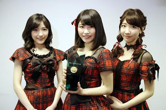 AKB48席卷金唱片大奖 连续六年获单曲奖