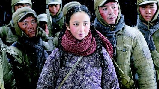 佟丽娅在《智取威虎山》中饰演白茹