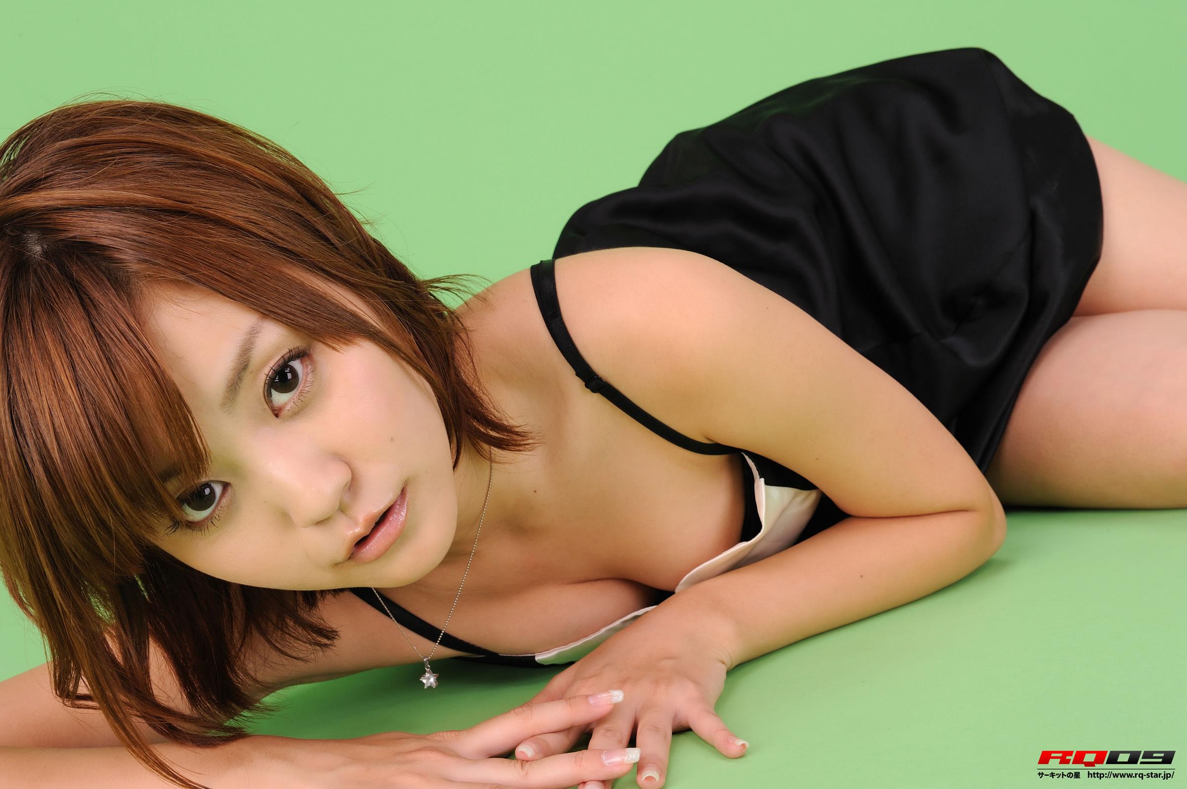 [RQ-STAR写真]NO.00217 桃原美奈(ももはら みな，Mina Momohara)黑色吊带连衣裙性感私房写真集,