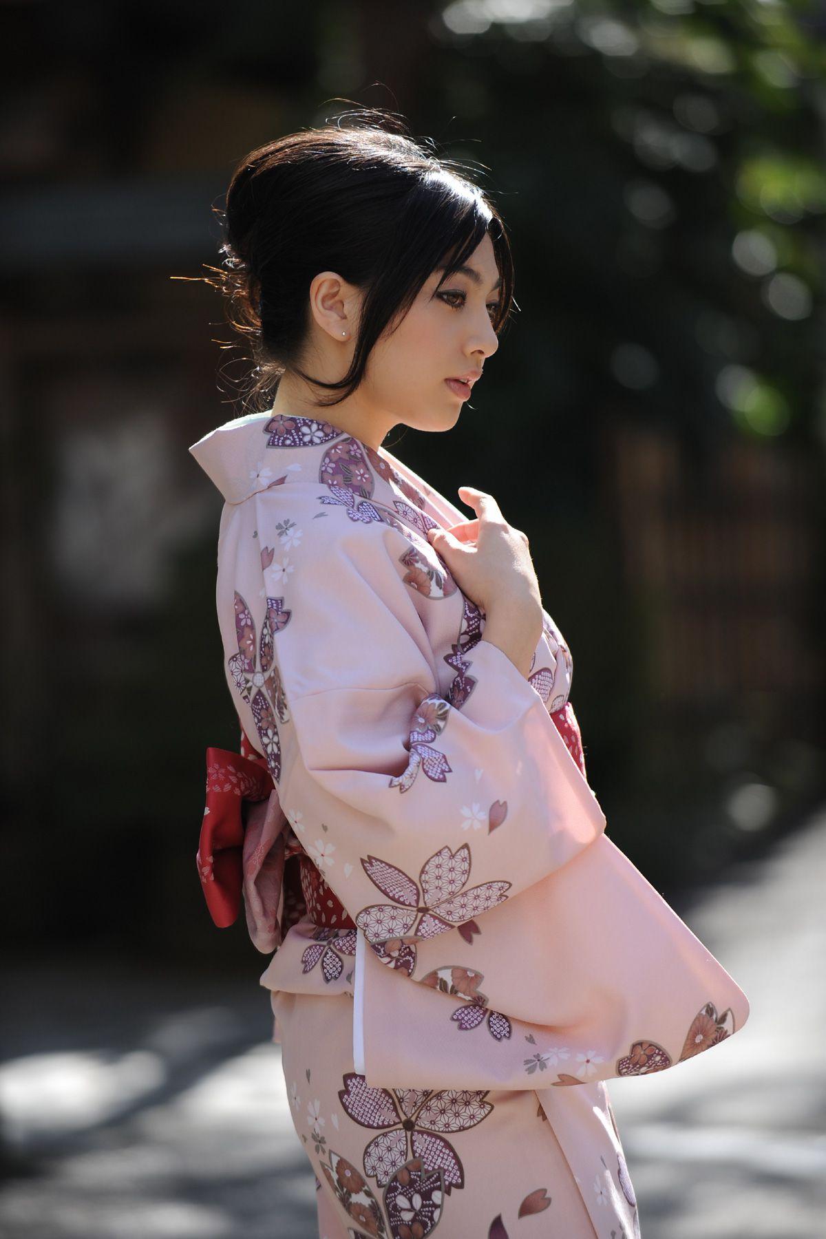 日本AV女优原纱央丽和服性感写真套图系列,日本AV女优原纱央丽和服性感写真套图系列
