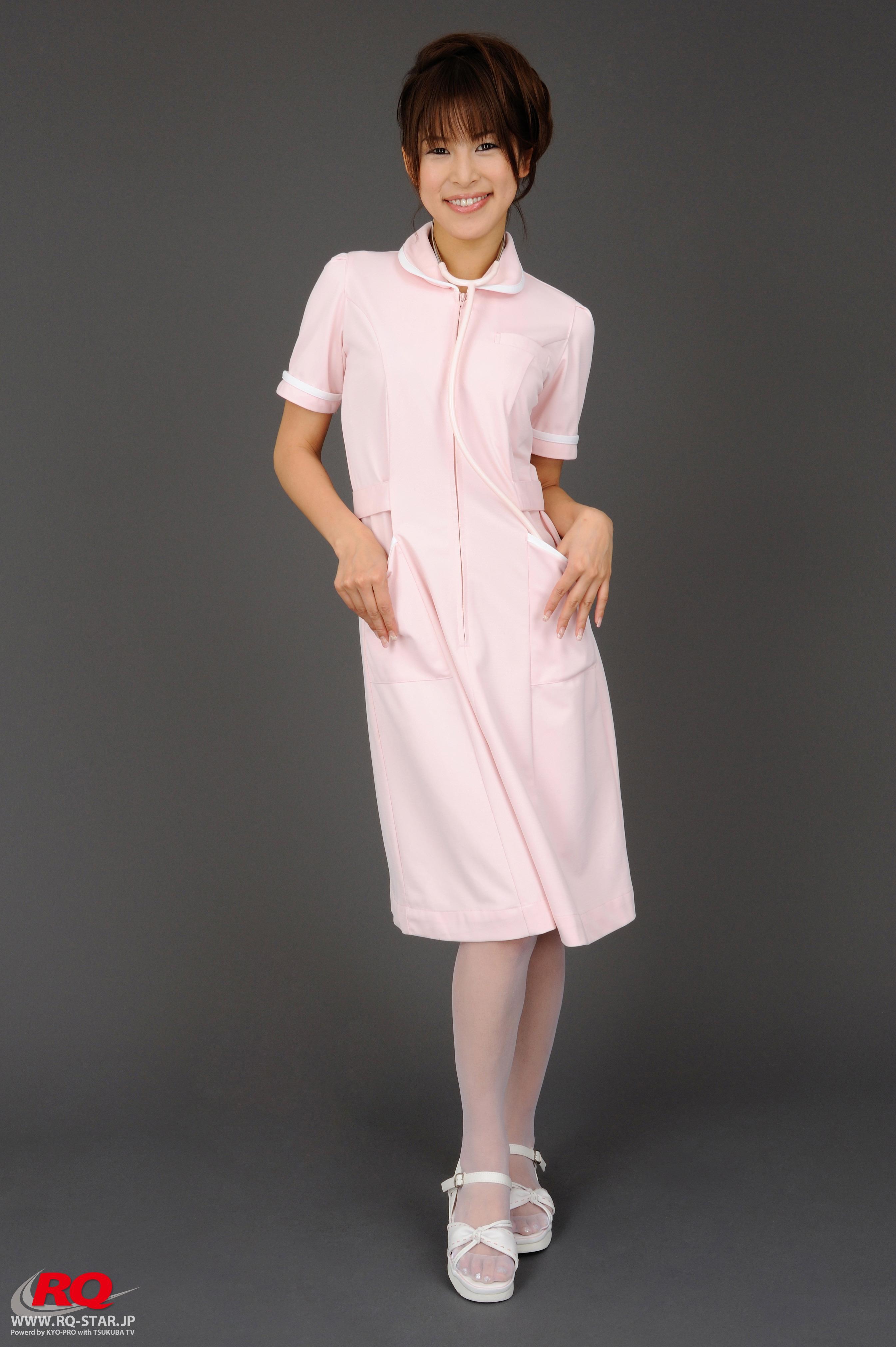 [RQ-STAR写真]NO.00019 栗原海（くりはらうみ， Umi Kurihara）性感护士制服与白色丝袜美腿私房写真集,