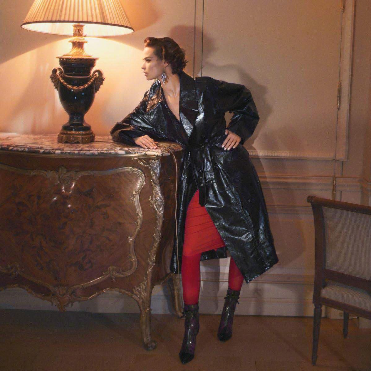 杂志大片 Vogue Paris October 2017 : Birgit Kos by David Sims- 法国版 十月刊-“Room Service”主题​​​​,杂志大片 Vogue Paris October 2017 : Birgit Kos by David Sims. 法国版 十月刊-“Room Service”主题 ​​​​