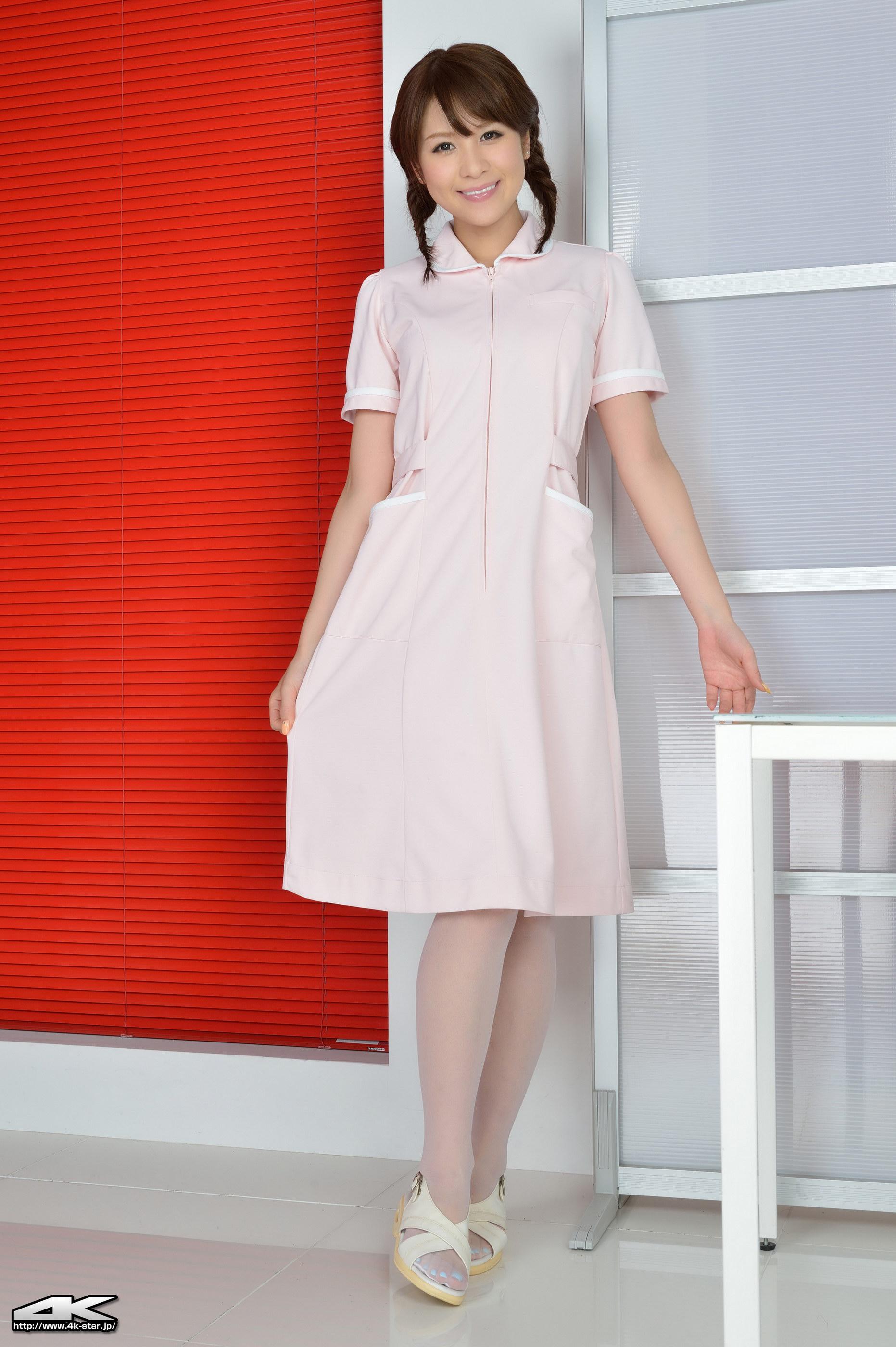 [4K-STAR套图]No.00065 立花サキ( 立花早纪, Saki Tachibana)粉色护士制服与白色性感丝袜美腿私房写真集,