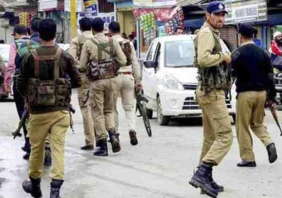 印度警局现“内鬼” 2警察为反印组织提供弹药被捕
