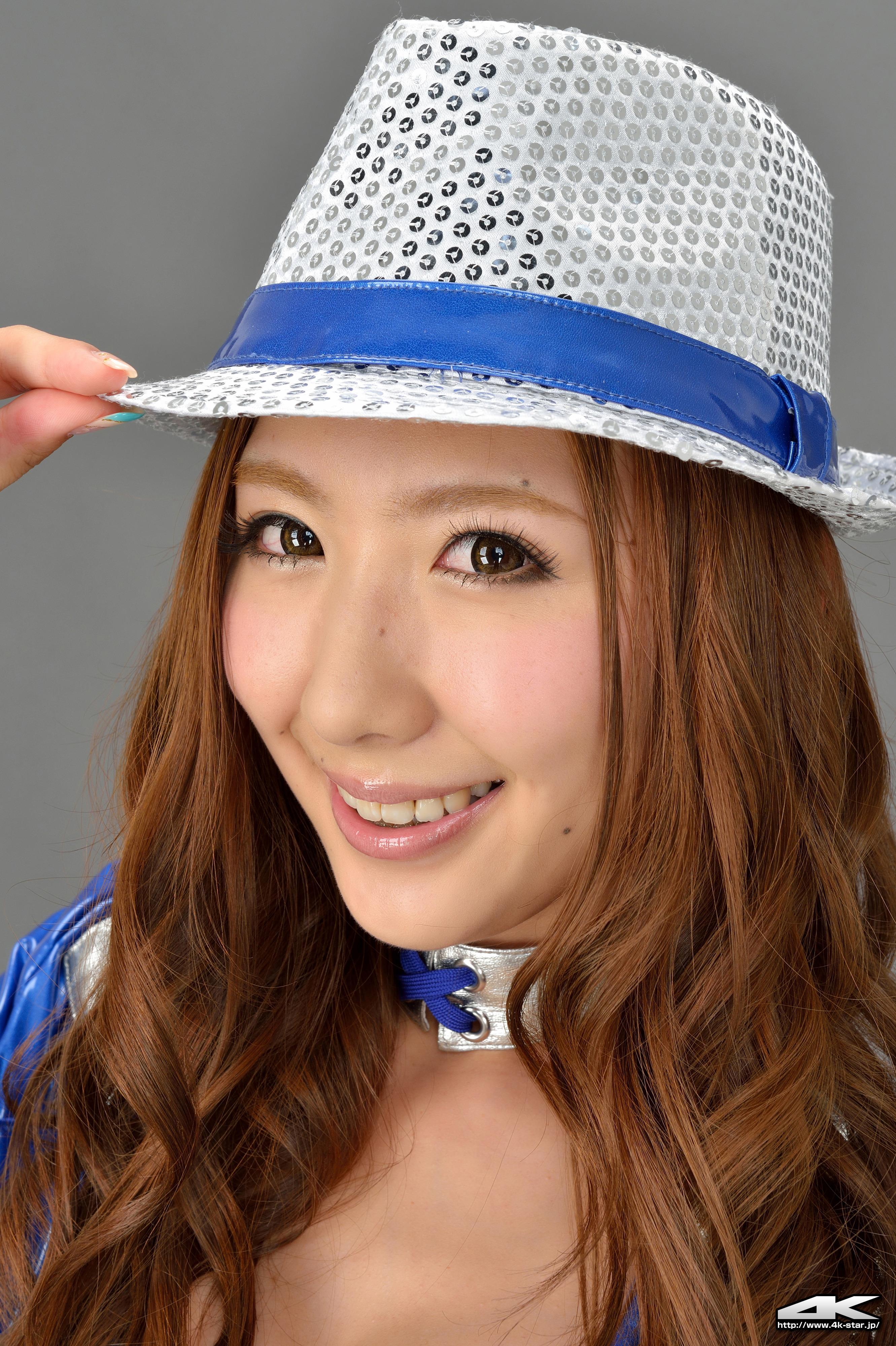 [4K-STAR套图]No.00071 岩崎由衣（Yui Iwasaki）蓝色赛车女郎制服与银色长靴性感私房写真集,