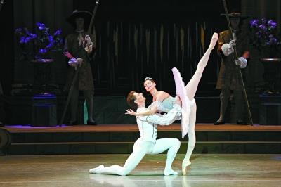 俄罗斯芭蕾航母再现“古典芭蕾百科全书” 超长《睡美人》回到童话世界