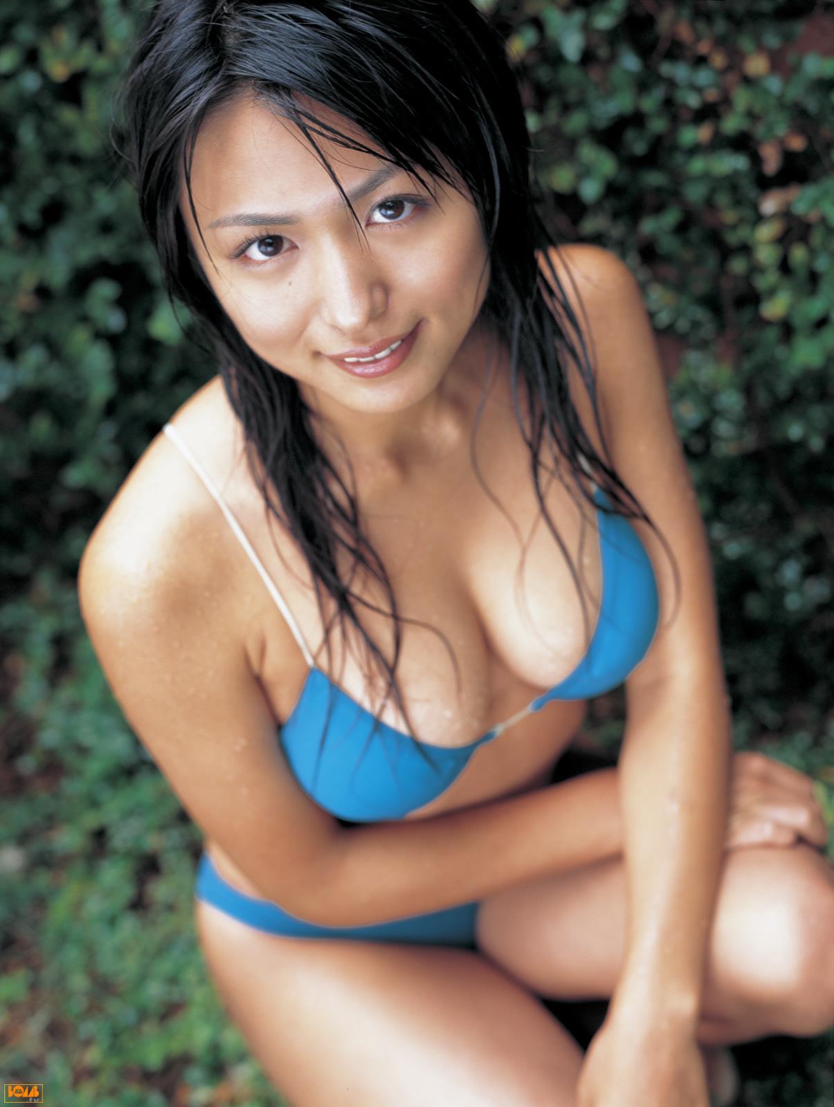 [BOMB.tv]写真2003年 川村ゆきえ（川村雪绘,Yukie Kawamura）性感比基尼泳装私房写真集,