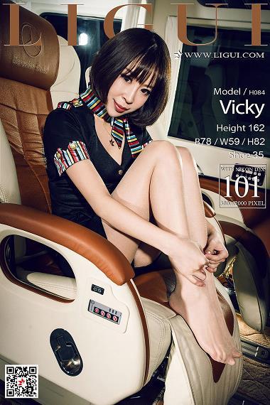 [Ligui丽柜会所]2018-01-15 Model Vicky 性感空姐制服与黑色短裙加肉色丝袜美腿玉足私