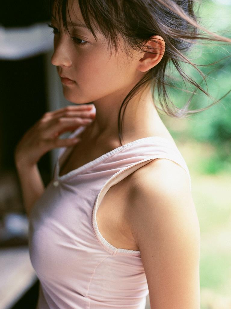 [Wanibooks(WBGC)]2005.04 No.10 小松彩夏（こまつ あやか，Ayaka Komatsu）高中女生制服与性感内衣及比基尼泳装私房写真集,
