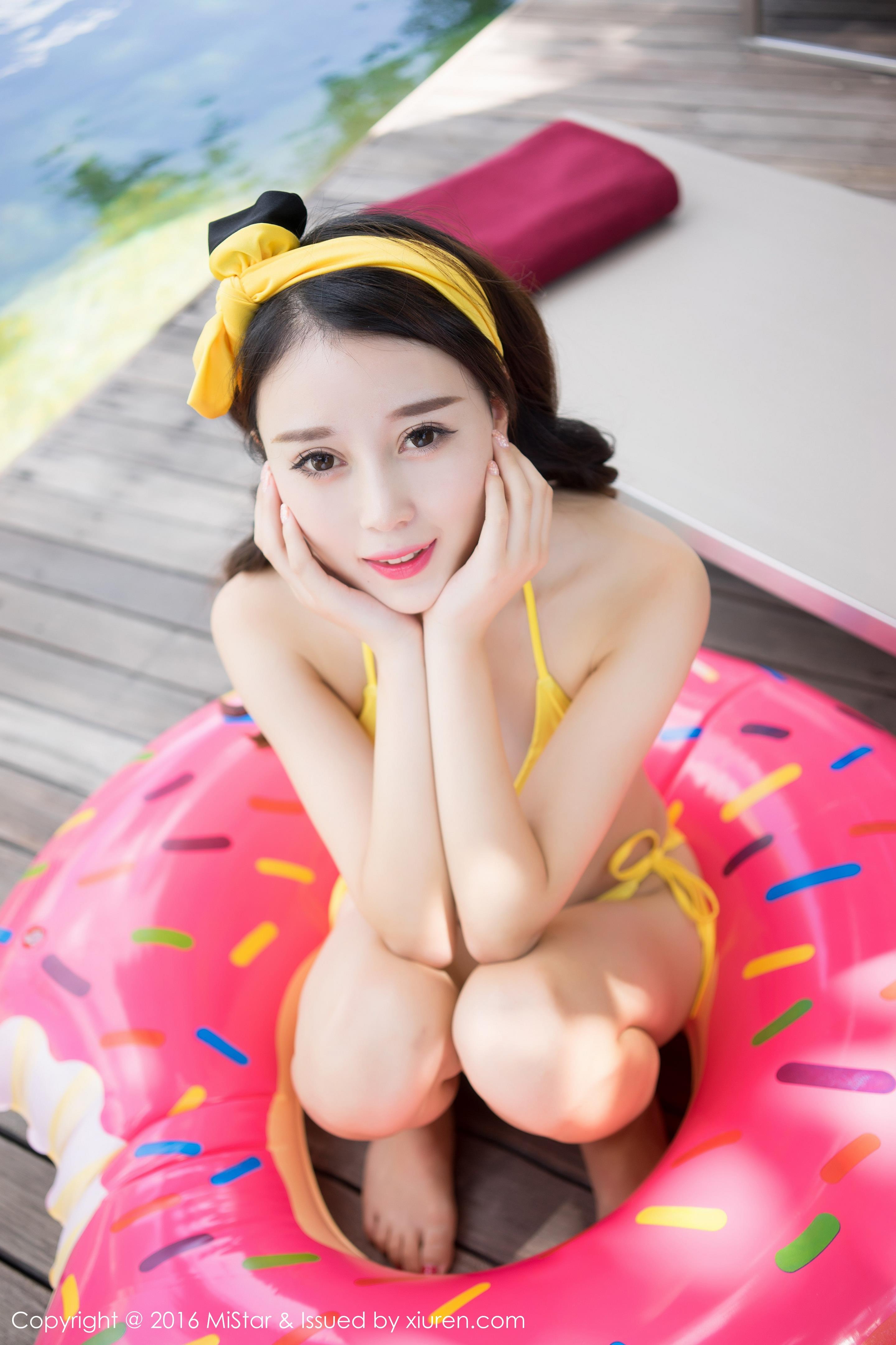 [MiStar魅妍社]MS20160926VOL0120 赵小米Kitty 粉色连衣裙与黄色性感比基尼泳装私房写真集,