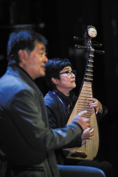 与琵琶演奏家吴玉霞合作的《琵琶行》。