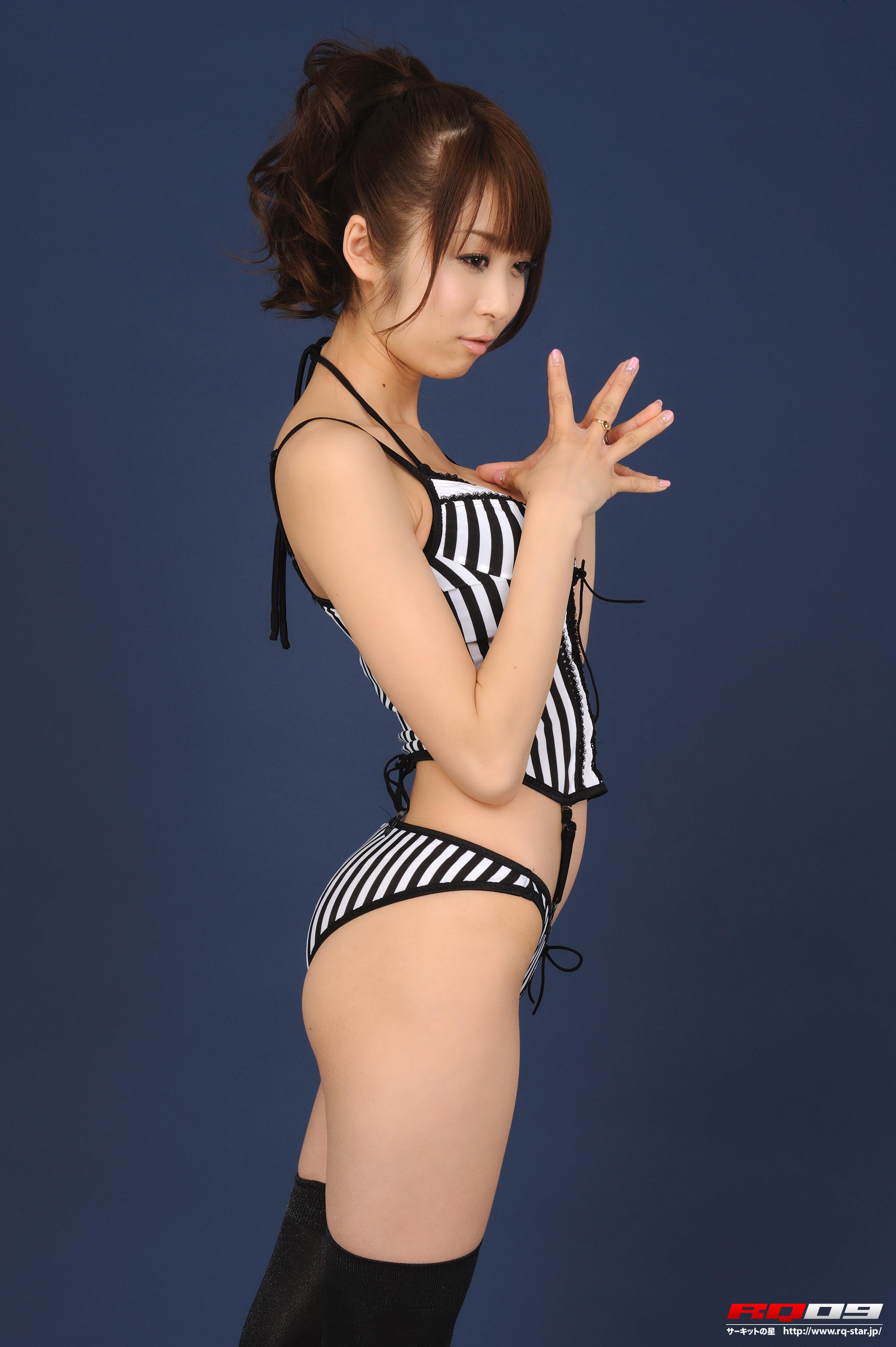 [RQ-STAR写真]NO.00134 我妻さおり(我妻早央,Saori Agatsuma)黑白条纹比基尼泳装性感私房写真集,
