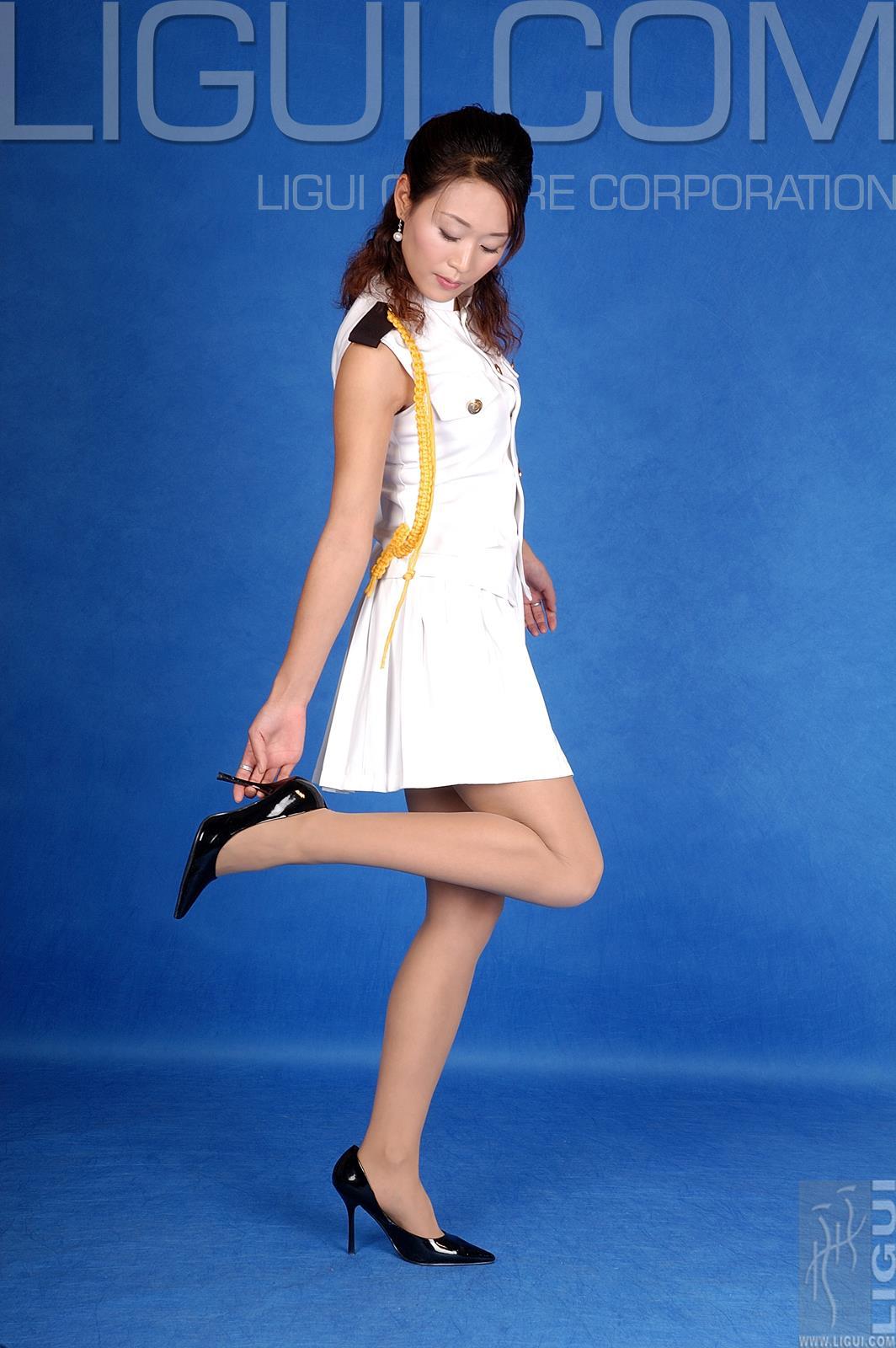 [Ligui丽柜会所]2007-12-10 凱咪 白色连衣裙加肉色丝袜美腿性感私房写真集,