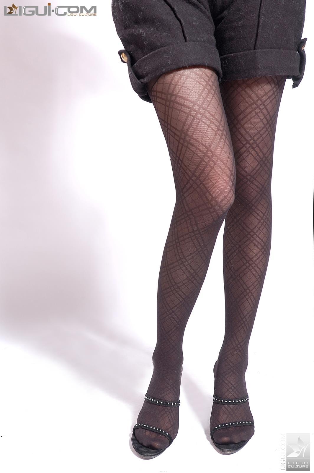 [Ligui丽柜会所]2008-05-27 黑丝棉BRA 彭维娜 黑色内衣与黑色短裙加黑色丝袜美腿性感私房写真集,