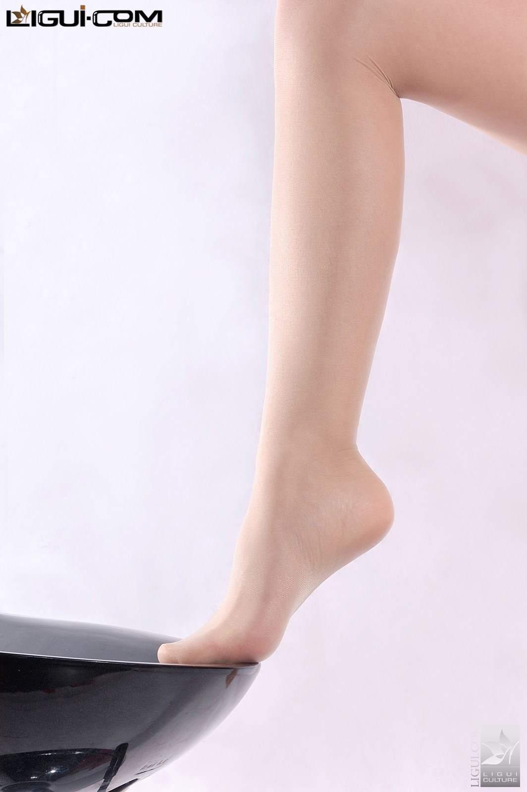 [Ligui丽柜会所]2008-06-05 粉红高跟女郎 陈雅楠 透视上衣与短裙加肉色丝袜美腿性感私房写真集,