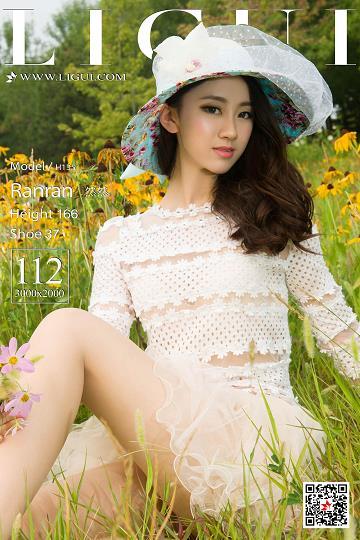 [Ligui丽柜会所]2019-04-21 Model 然然 白色镂空上衣与米色透视短裙加肉色丝袜美腿