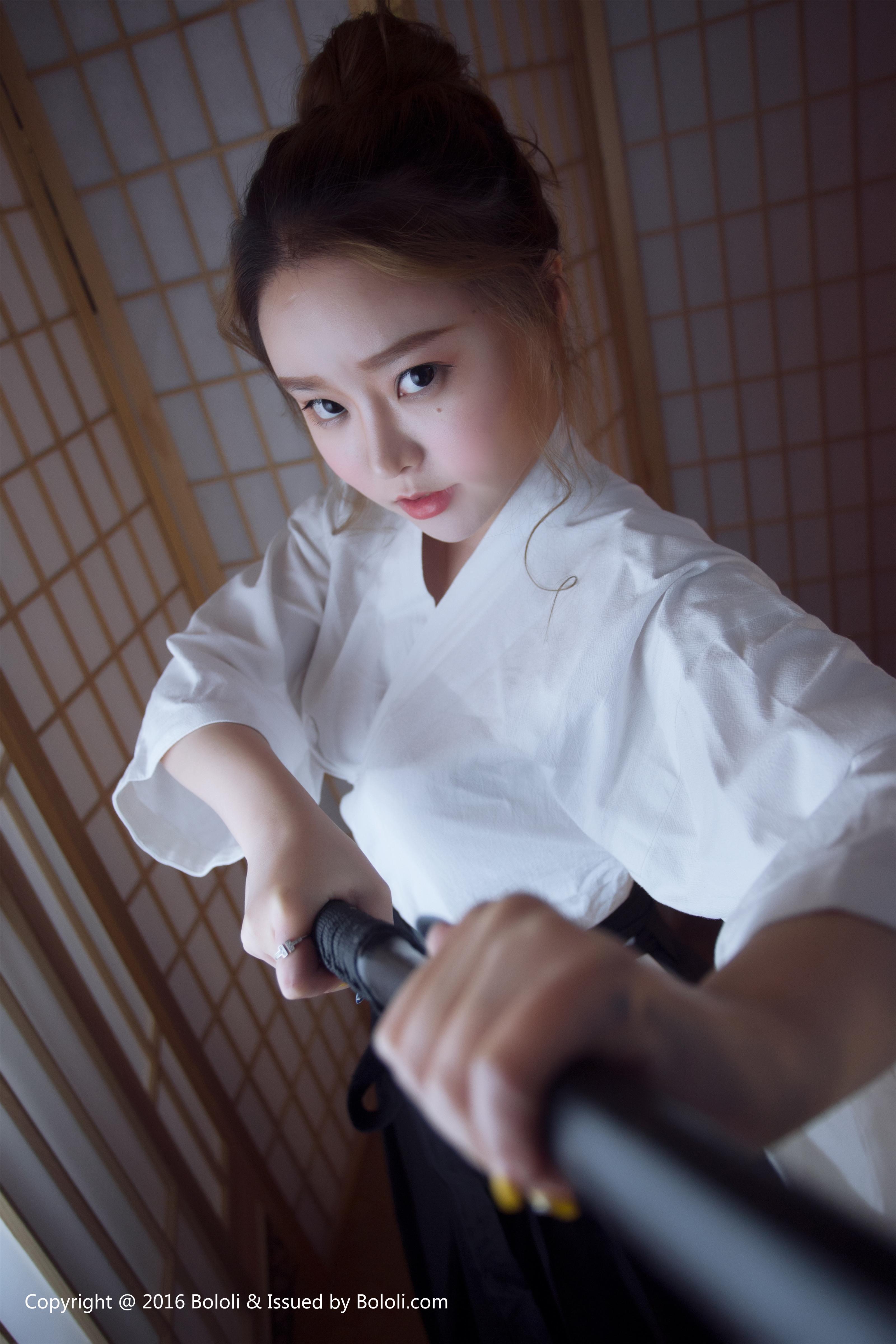 [BoLoli波萝社]BOL135 剣道の女 柳侑绮 情趣制服加白色蕾丝内衣性感私房写真集,