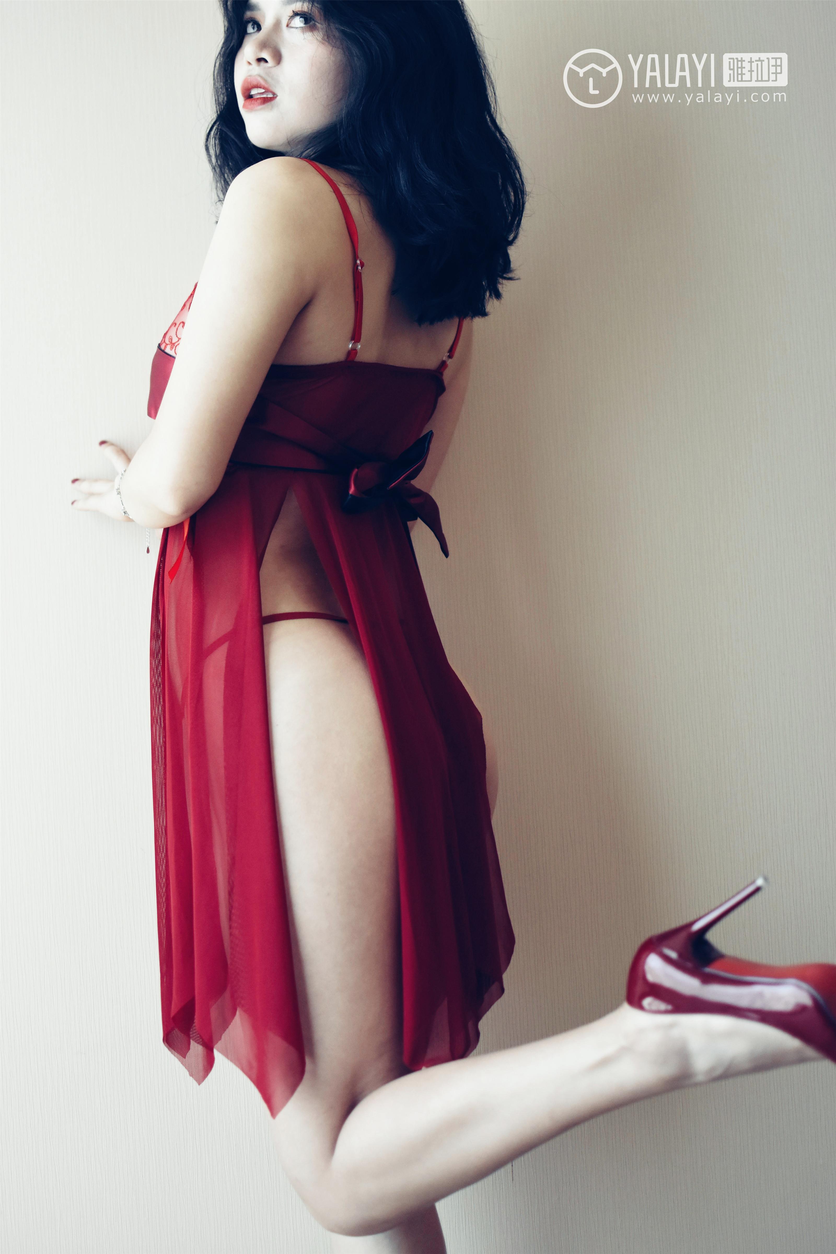 [YALAYI雅拉伊]NO.014 心蕊的红色睡袍 米心蕊 红色透视情趣睡衣性感私房写真集,
