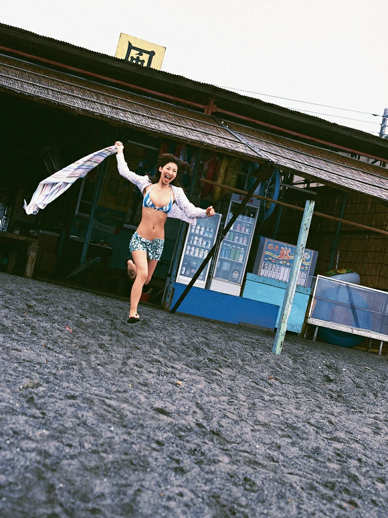 [Wanibooks(WBGC)]2007-01 No.31 大久保麻梨子 Mariko Okubo 居家和服与蕾丝内衣及性感比基尼泳装私房写真集,