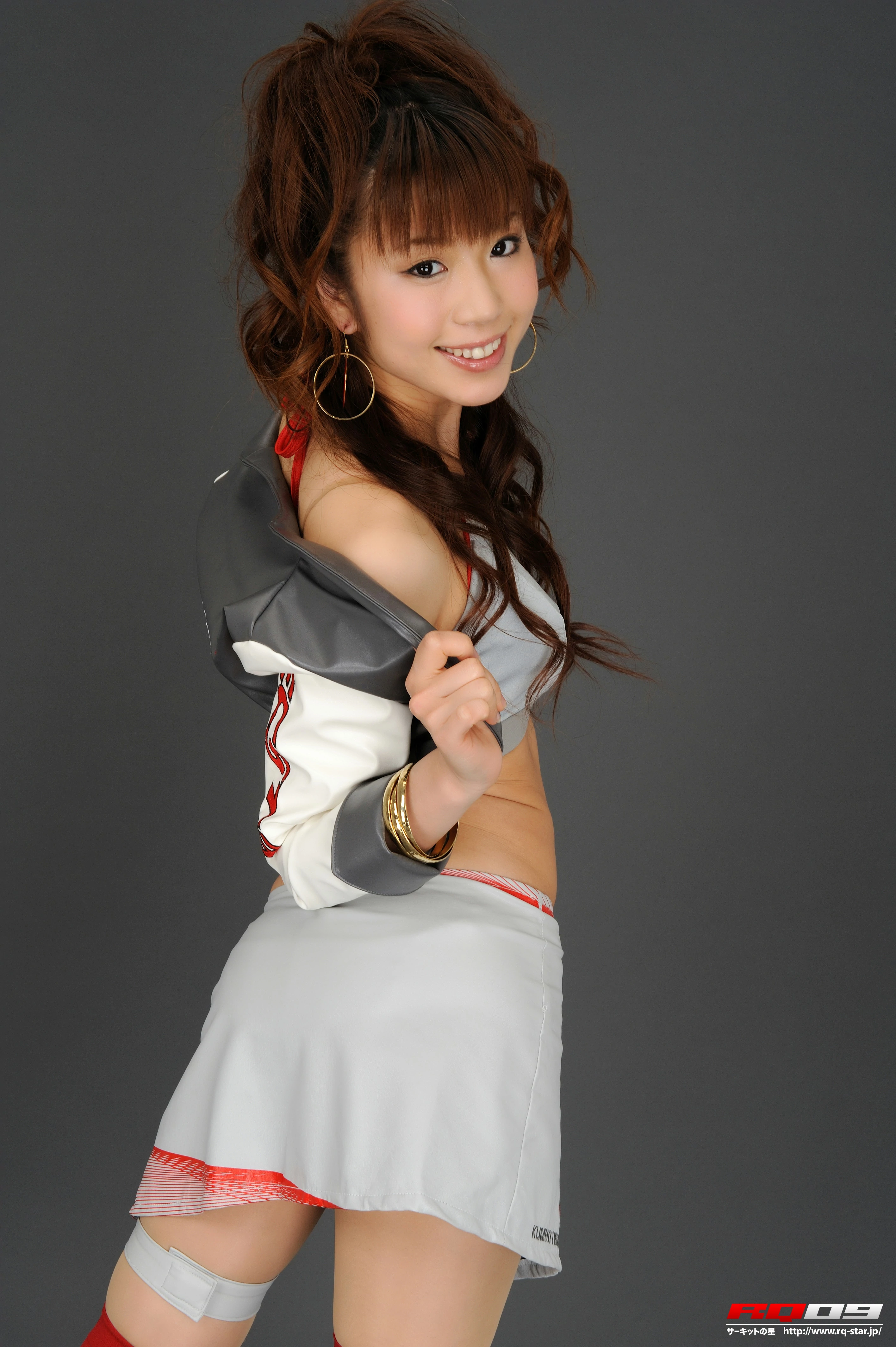 [RQ-STAR写真]NO.00167 桃川祐子（ももかわゆうこ，Yuko Momokawa）灰色赛车女郎制服加短裙性感私房写真集,